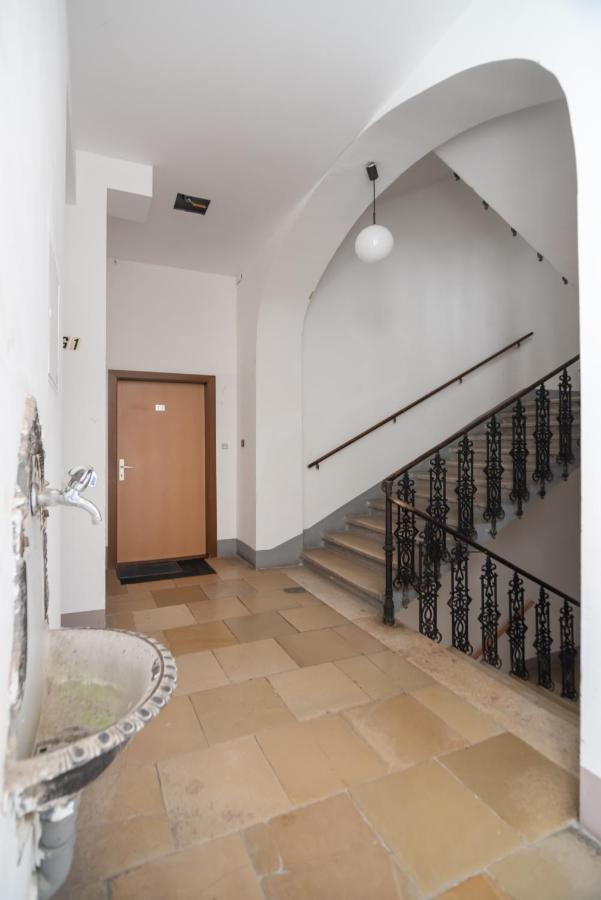 Klein, Aber Fein In Zentraler Ruhelage Apartment Vienna Luaran gambar