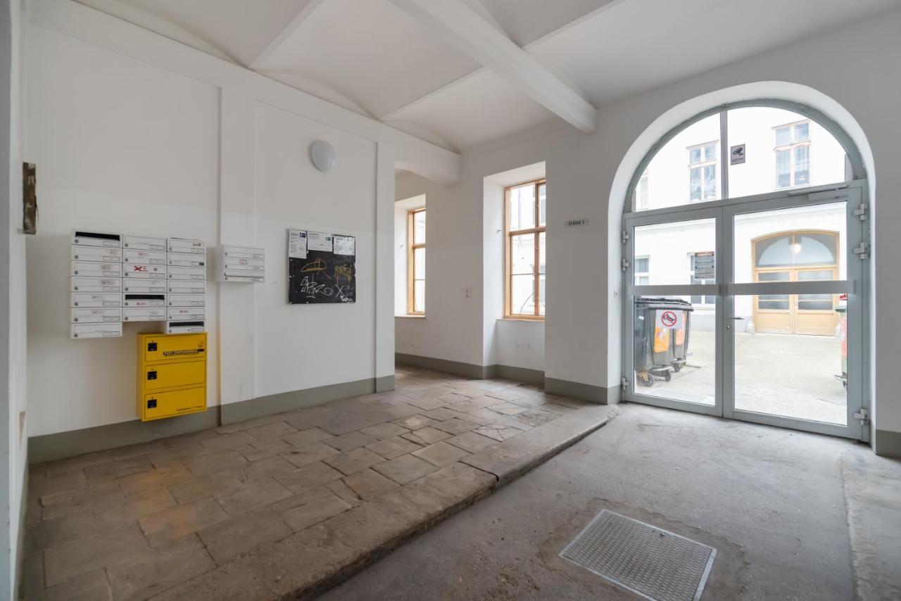Klein, Aber Fein In Zentraler Ruhelage Apartment Vienna Luaran gambar